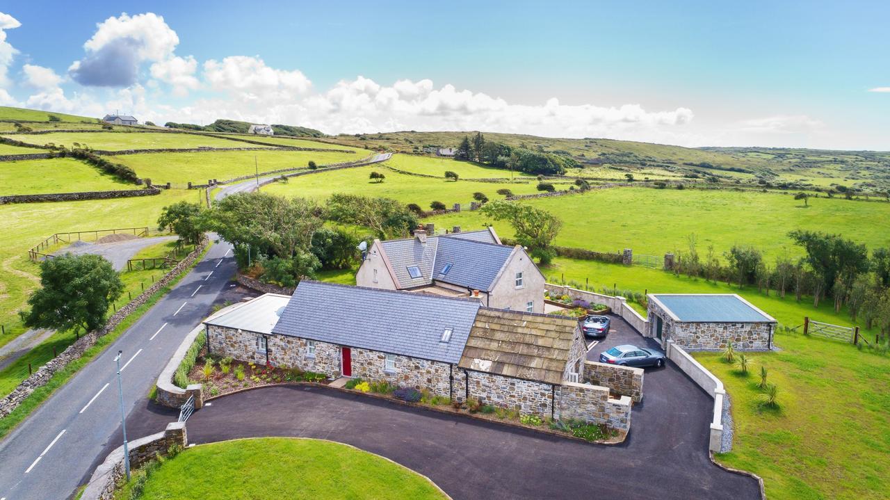 The Hazel Villa Doolin Luaran gambar
